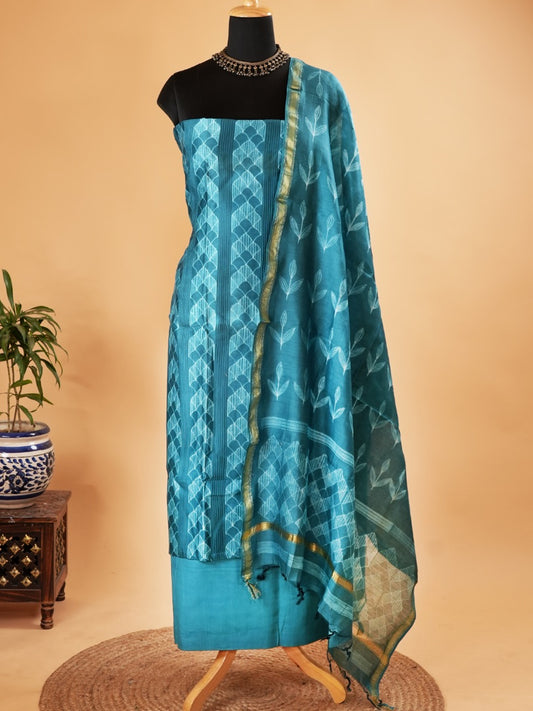 Firozi Maheshwari Silk Suit With Pintex & Shibori Design