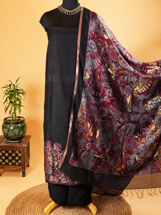 Black Mulberry Silk Suit Set With Jamawar Handweaving On Hem