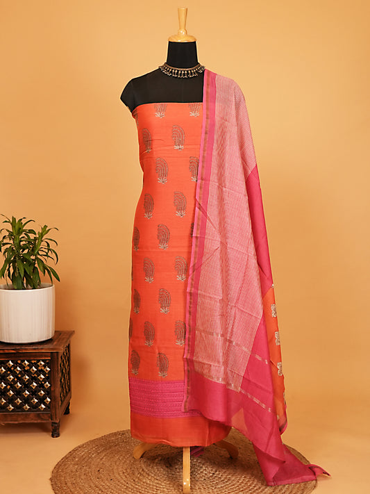 Orange Printed Maheshwari Silk Suit Set with Pink Dupatta